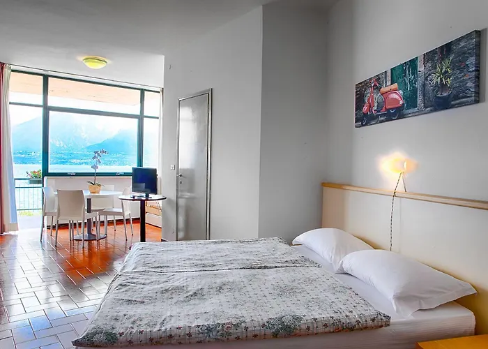 Wieland Torri Del Benaco